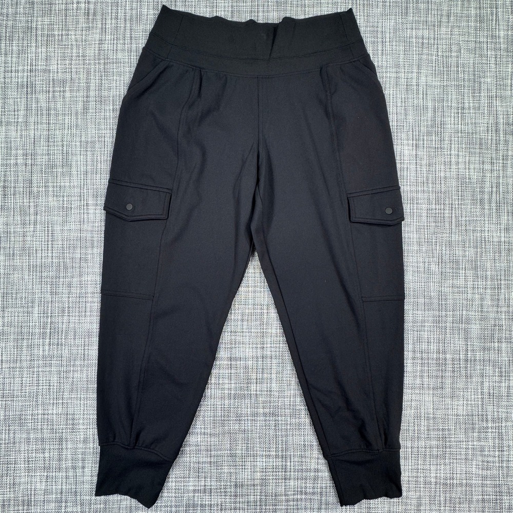 Athleta Venice High Rise Cargo Jogger Women's Petite Medium Black Travel Pants